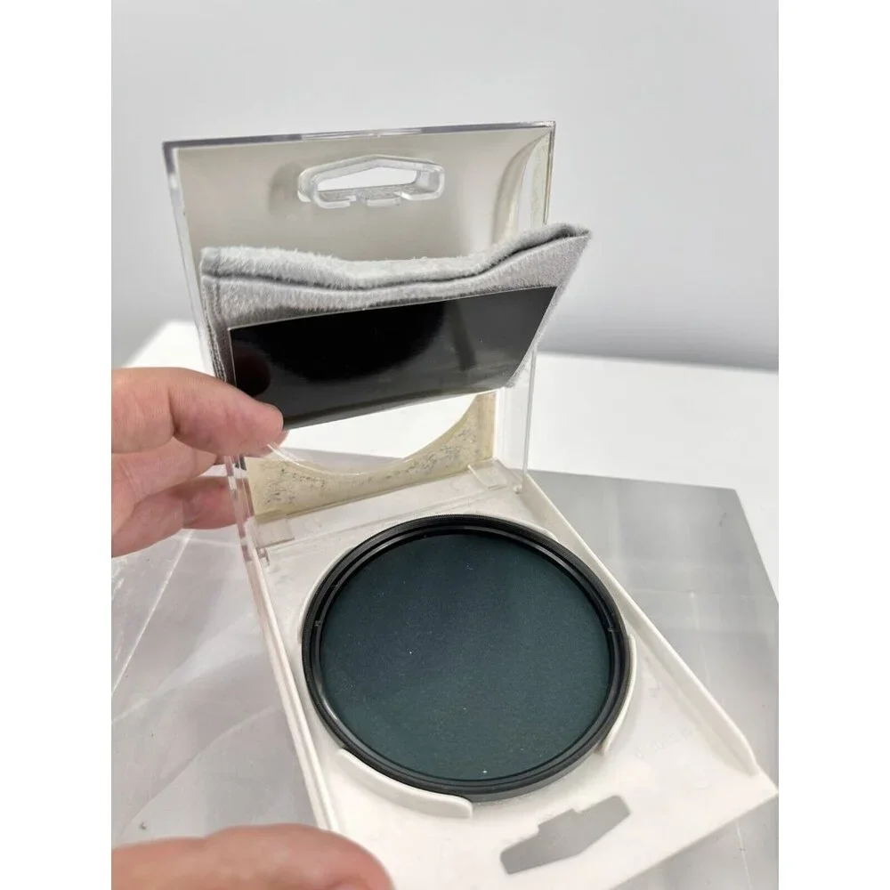 Rocketfish RF-NDF77S 77mm Multi-Coated Density Lens Filter-Clear/Gray (B-2)
